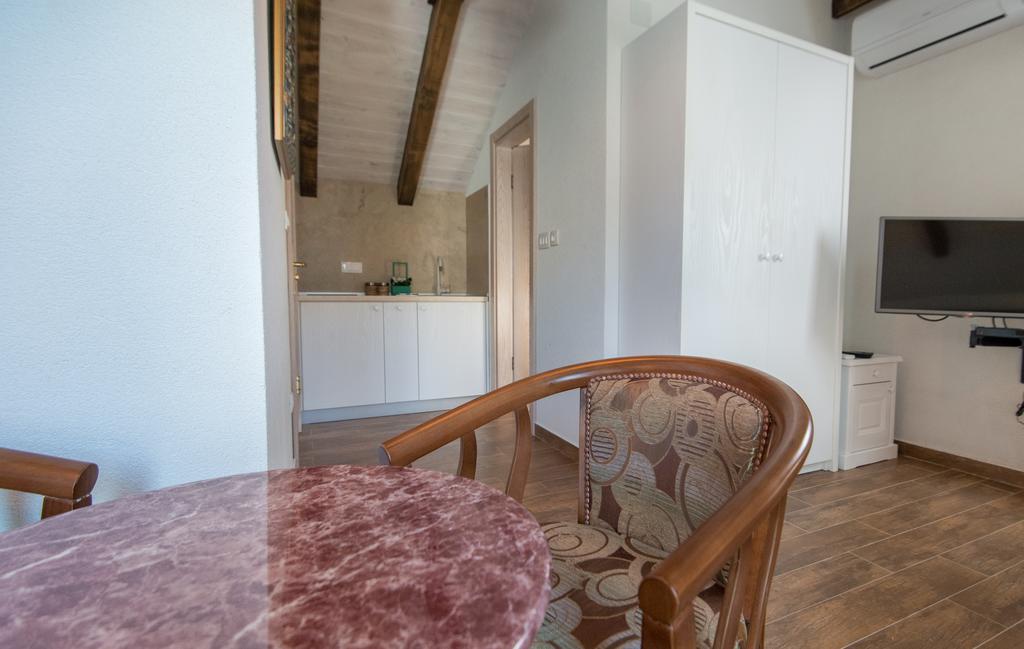 Apartments Marija リサン 部屋 写真